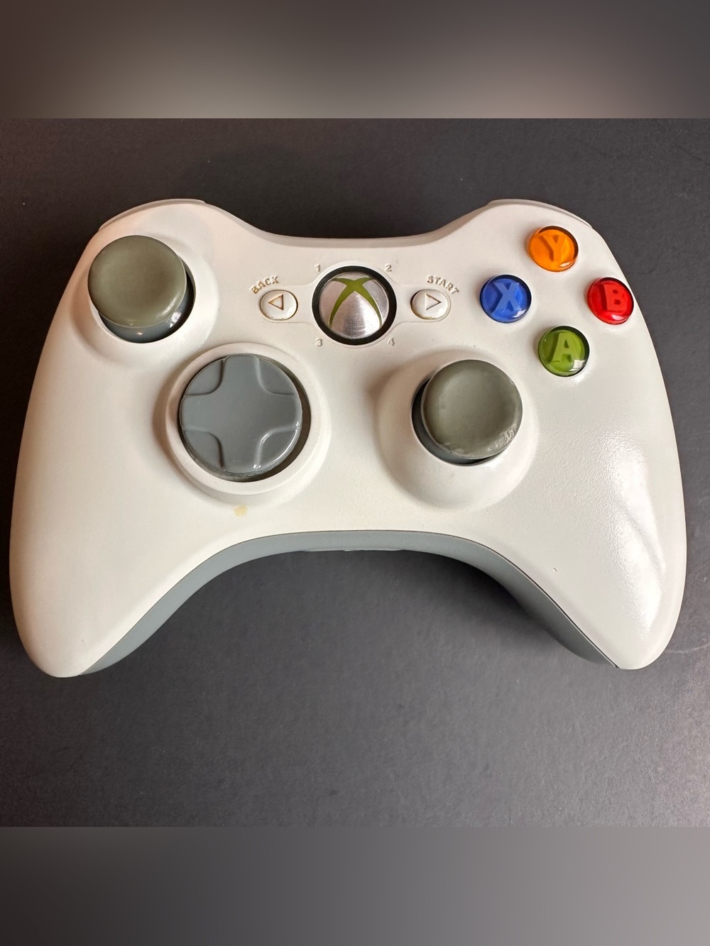 Microsoft Xbox 360 Wireless Controller (White)